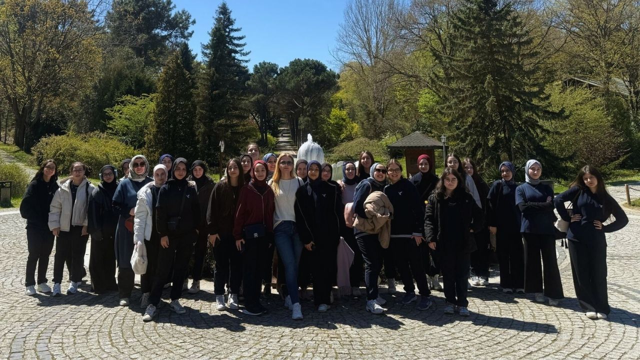 Barbaros Hayrettin Paşa Camii ve Emirgan Korusu Gezisi