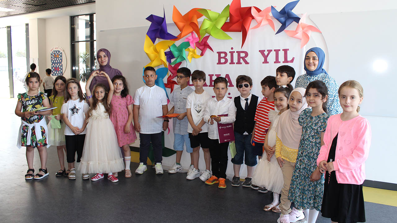 Öğrencilerimiz Karnelerini Aldı