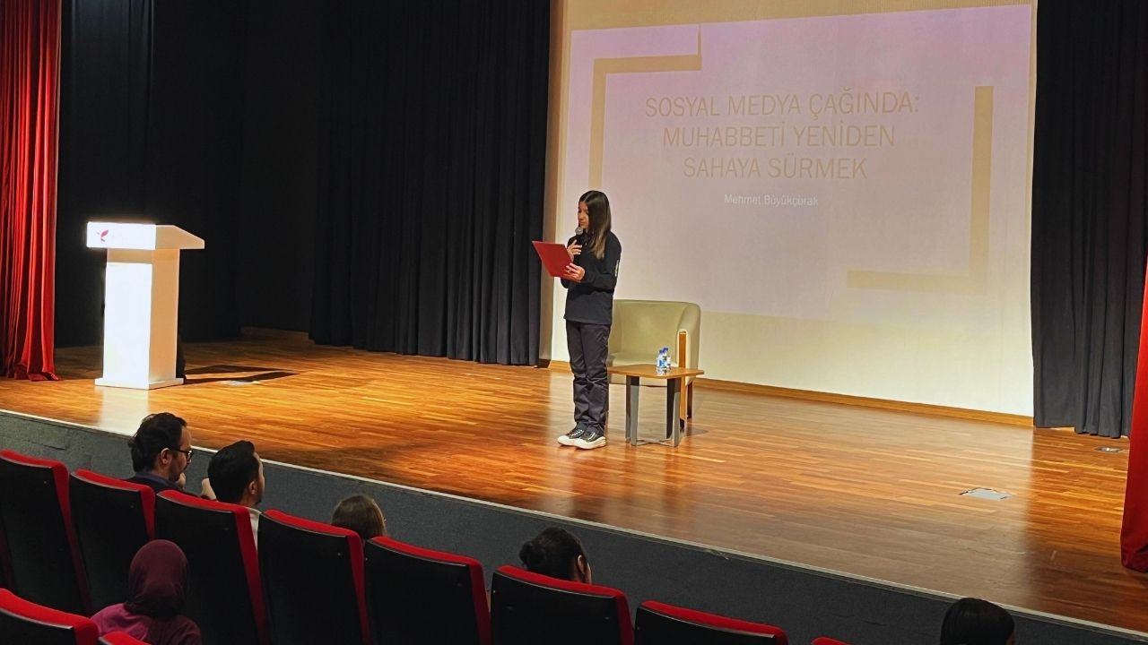 Dijital Çağda Mahremiyeti Konuştuk