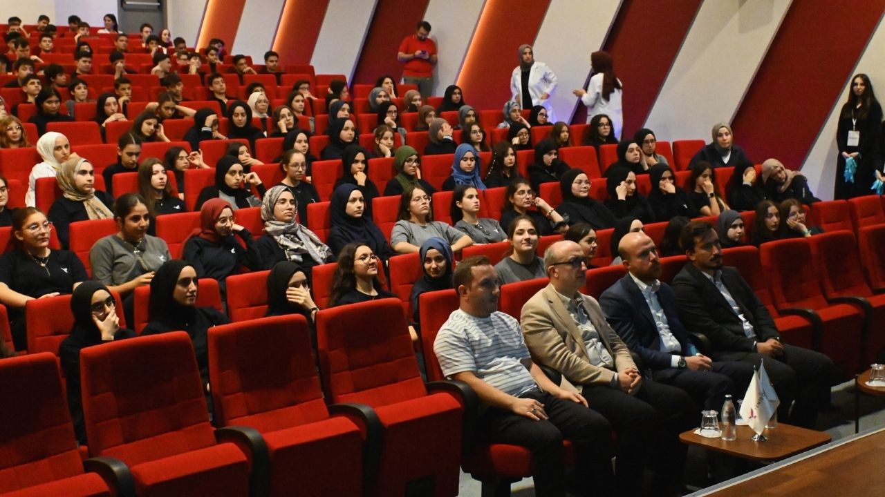 Filistin ve Sumud Filosuna Özel Program Gerçekleştirdik