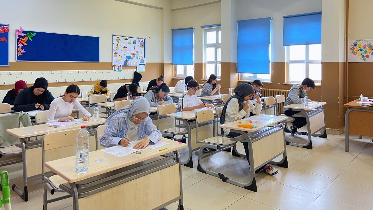 Gerçek Sınav Provası: LGS Simülasyonu