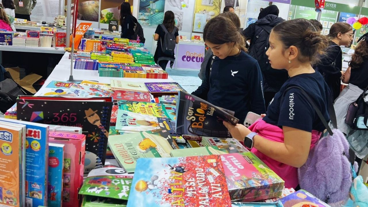 Kitaplar Yolculuk: Rami Kütüphanesi Gezimiz