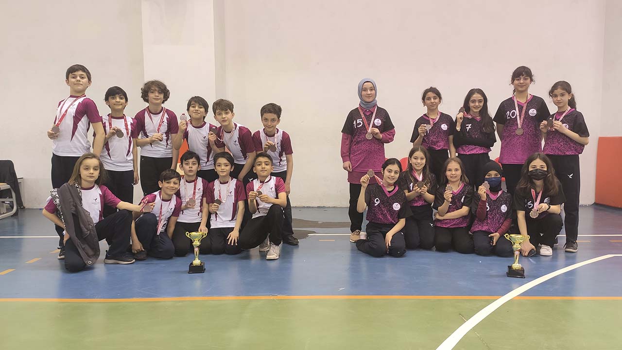 İlçe Mendil Kapmaca Turnuvası'nda Başarı