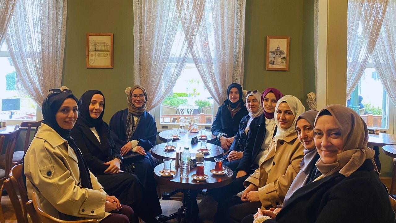 Velilerimizle Tarihi Bir Gün